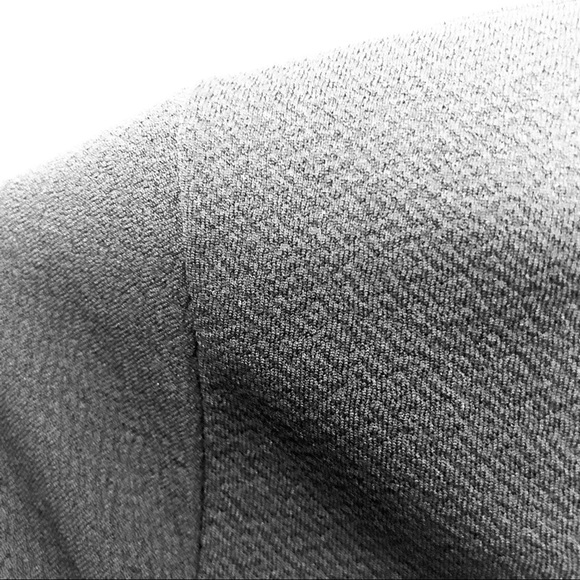 About a Girl Textured Black Crop Top - Sz Lg - Picture 10 of 11